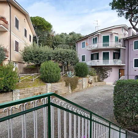 Apartament - Alveare Sul Blue Lerici